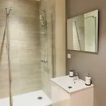Esprit Cosy Sur Plateau Apartment *