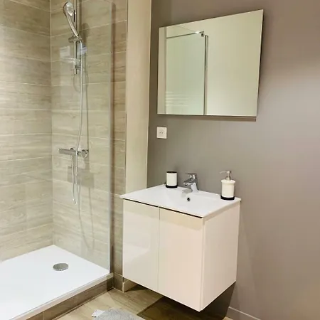 Esprit Cosy Sur Plateau Apartament *